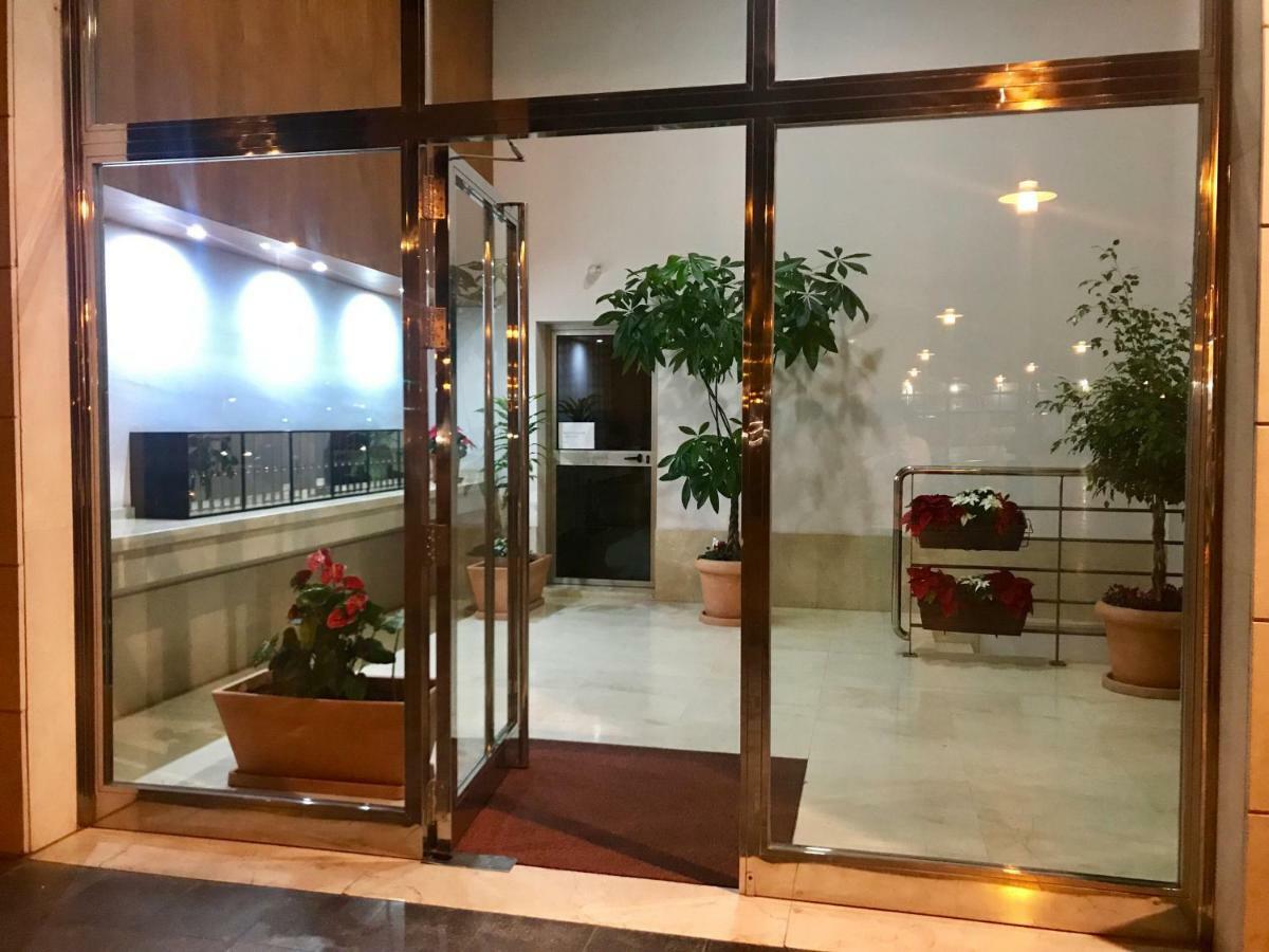Apartamento Paseo Maritimo Antonio Banderas Málaga Buitenkant foto