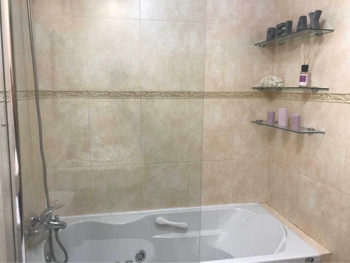 Apartamento Paseo Maritimo Antonio Banderas Málaga Buitenkant foto